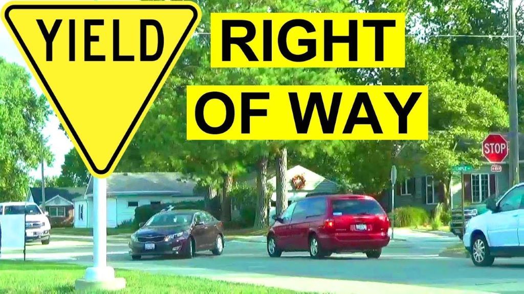 How Does the Law Define Right of Way CVC 525