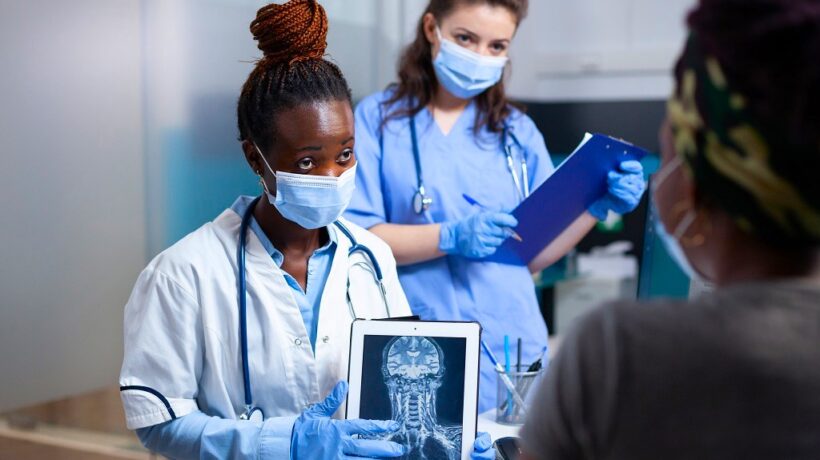 Looking for the Right Medical Malpractice Attorney? Check Lawyer’s Reviews, Credentials, and More at these Resources