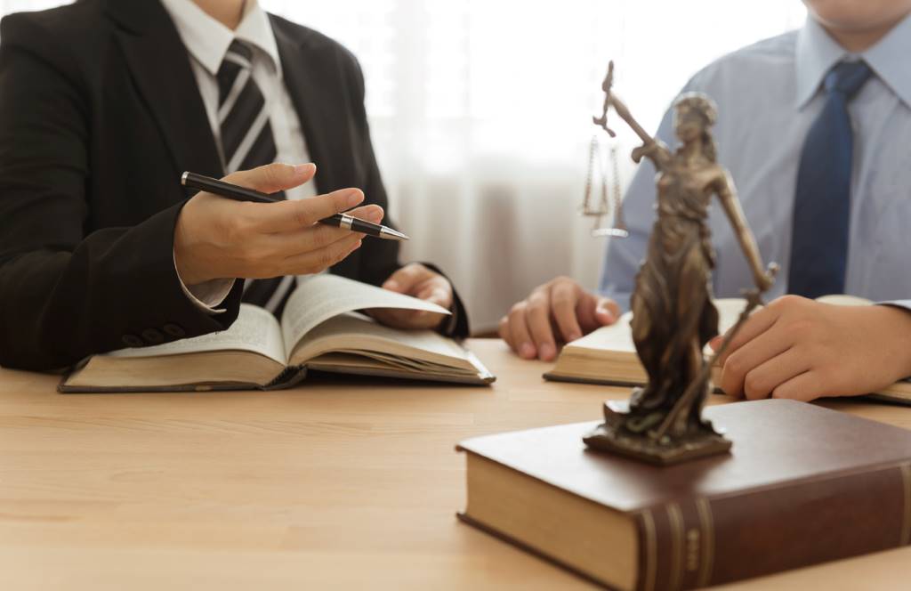 How Criminal and Civil Law Impact Everyday Life